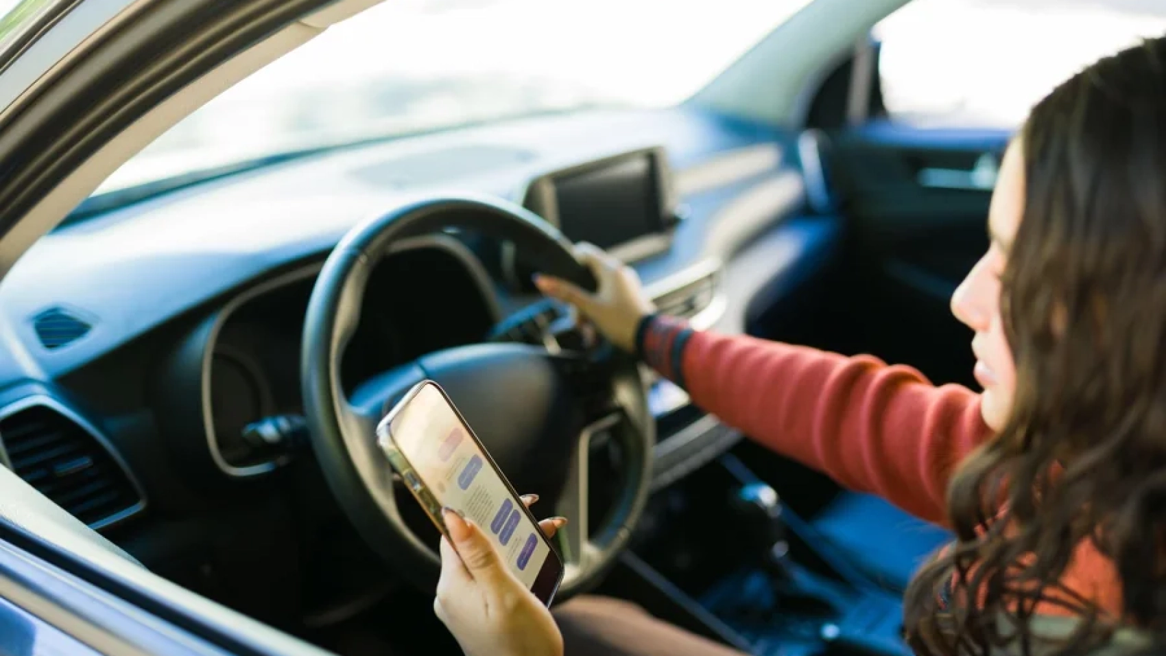 Steps to Build a Strong Case After a Distracted Driving Accident